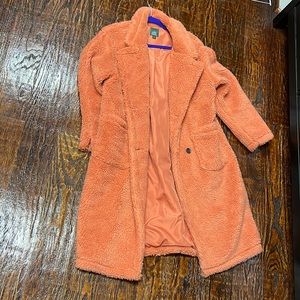 Long warm peach coat! Never worn size M!